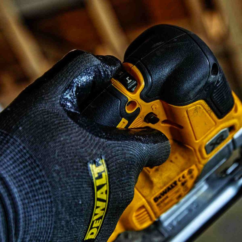Ηλεκτρική σέγα μπαταρίας DeWALT DCS334NT, 18 V, 26 mm, χωρίς μπαταρία και φορτιστή