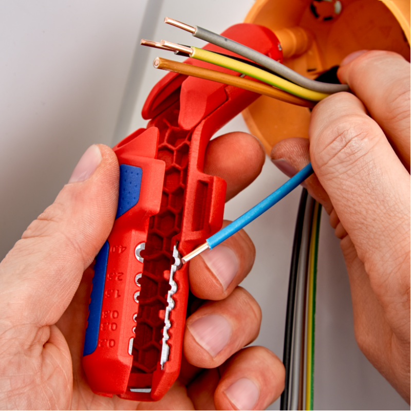 Εργαλείο απογύμνωσης ErgoStrip, 0,2-4mm², 135mm, 16 95 01 SB, KNIPEX