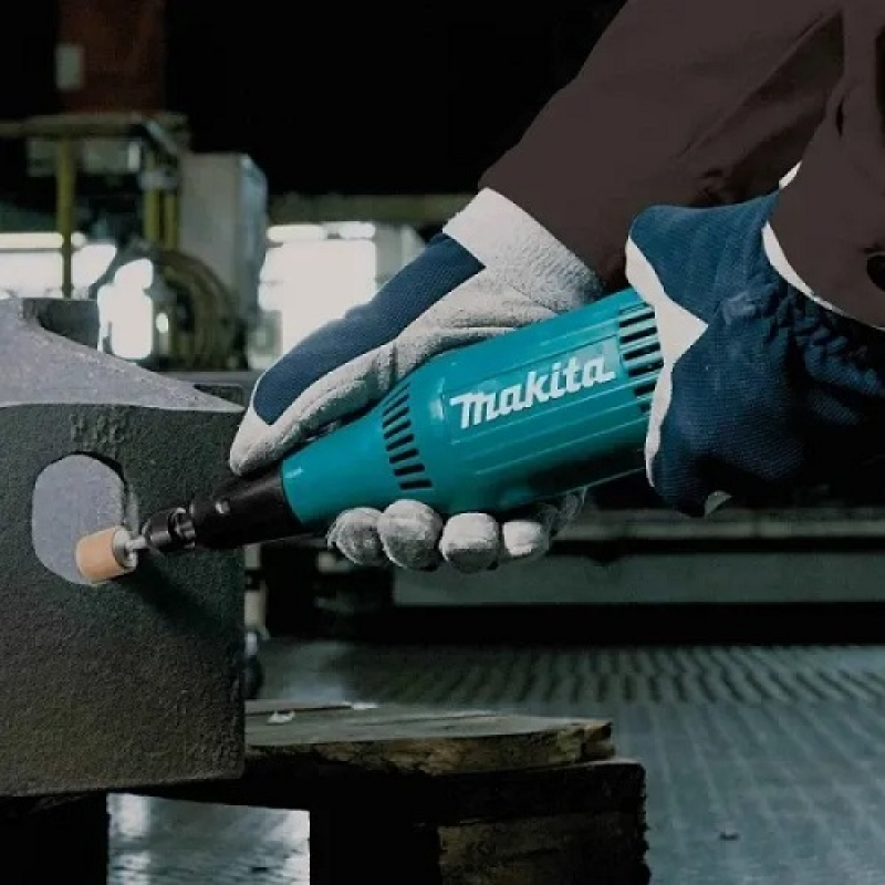 Δεξιοτριβείο Makita GD0603