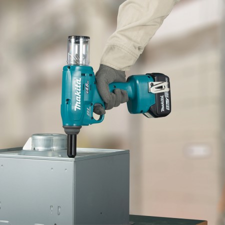 Επαναφορτιζόμενη ραβδωτήρα Makita DRV150Z + επαναφορτιζόμενη μπαταρία Makita BL1830