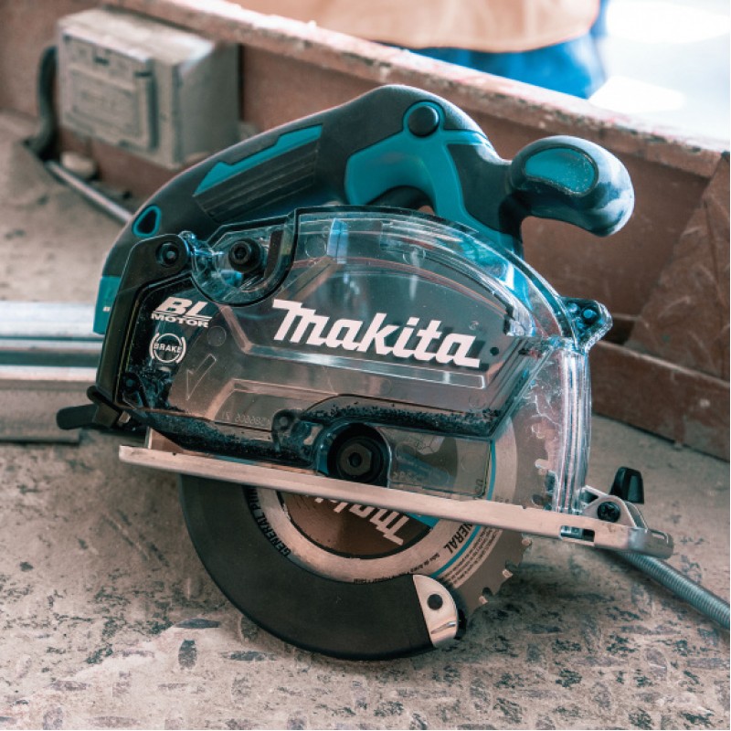 Επαναφορτιζόμενο δισκοπρίονο MAKITA DCS553Z
