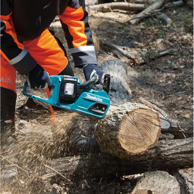 Επαγγελματική αλυσοπρίονο μπαταρίας Makita UC011GT101, XGT, 40 V, 5 Ah, 35 εκ., με μπαταρία και ταχυφορτιστή 