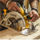 Ασύρματο δισκοπρίονο χειρός DeWALT με 2 μπαταρίες και φορτιστή, 18 V, 5 Ah, 184 mm, 5500 rpm, DCS570P2