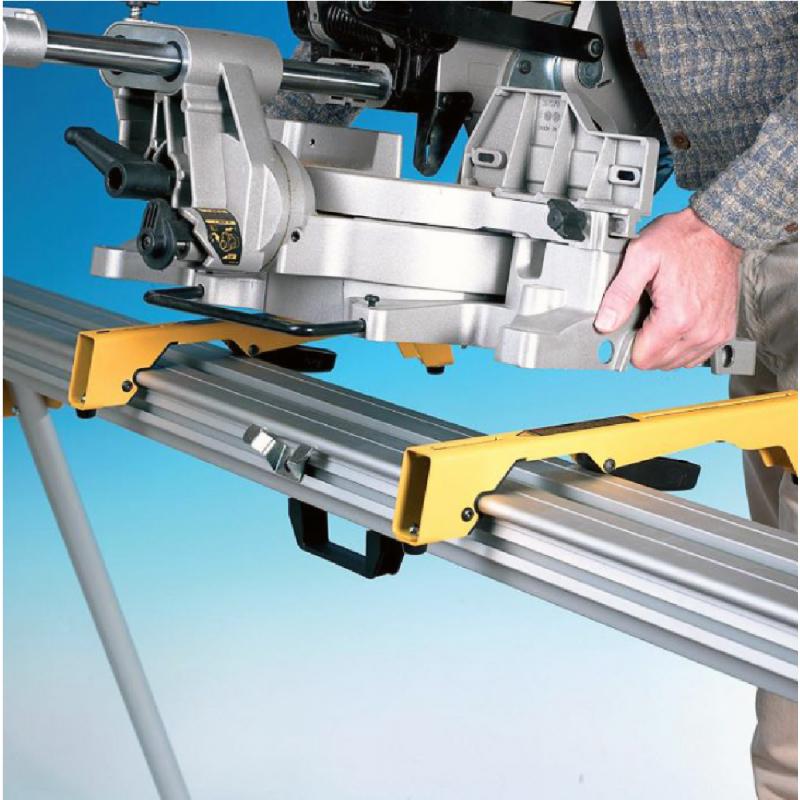 Βάση DeWALT για κυκλικό πριόνι 1810 x 210 mm, 227 kg, DE7023-XJ