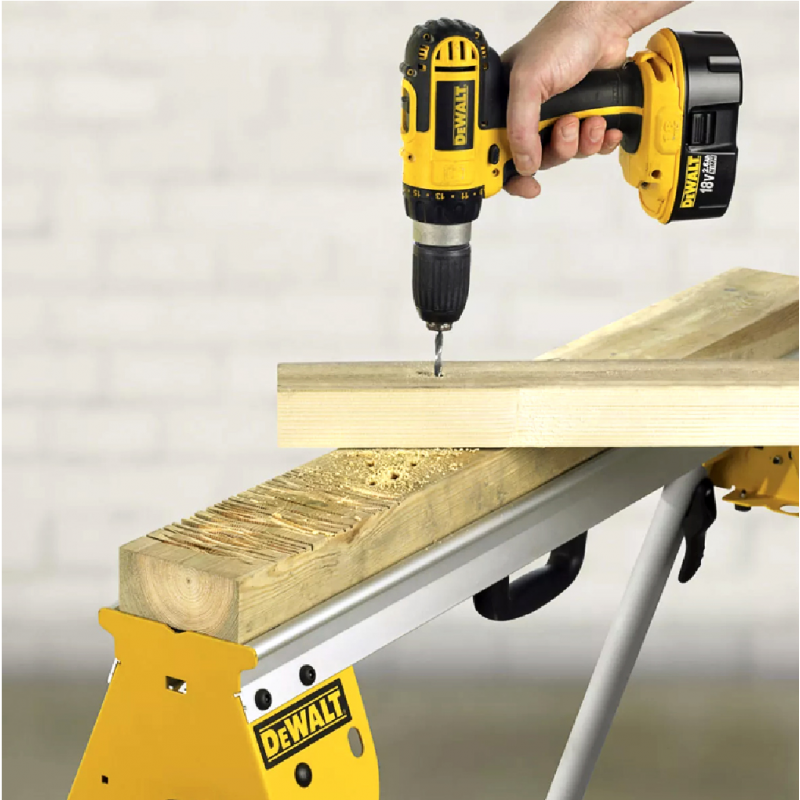 Βάση DeWALT για κυκλικό πριόνι 1020 x 50 x 830 mm, 600 kg, DE7035