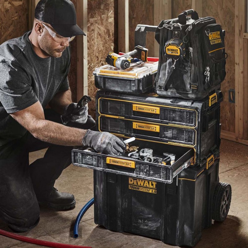 Εργαλειοθήκη DeWALT DWST08330