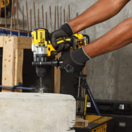 Κρουστικό δράπανο μπαταρίας DeWALT DCD996N, 18 V, 95 Nm, χωρίς βαλίτσα, μπαταρίες και φορτιστή.