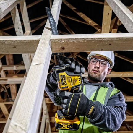 Πριόνι σπαθί DeWALT επαναφορτιζόμενο χωρίς ψήκτρες με 1 μπαταρία χωρίς φορτιστή, 18 V, 1.7 Ah, 0-2800 διαδρομές/λεπτό, 16 χιλιοστά, DCS369E1T
