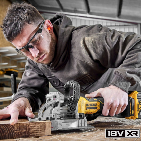 Φρέζα DeWALT για συνδέσεις τύπου μπισκότου χωρίς μπαταρία και φορτιστή, 18 V, 8000 στροφές/λεπτό, 102 χιλιοστά, DCW682NT