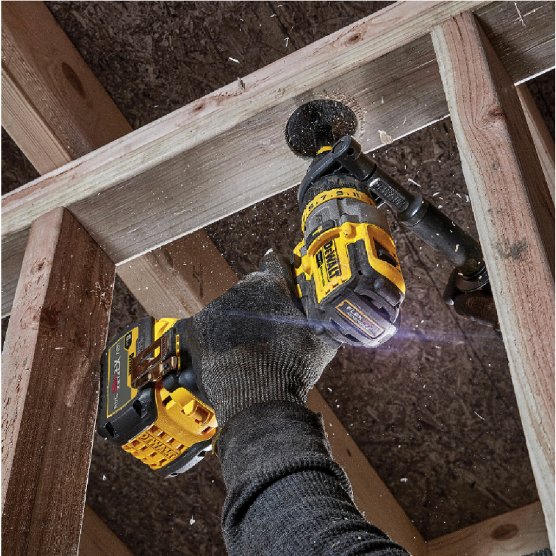 Κρουστικό δράπανο μπαταρίας  DeWALT με 1 μπαταρία και φορτιστή, 18 V, 6 Ah, 112 Nm, 0-500/1500/2250 rpm, 1,5-13 mm, DCD999T1