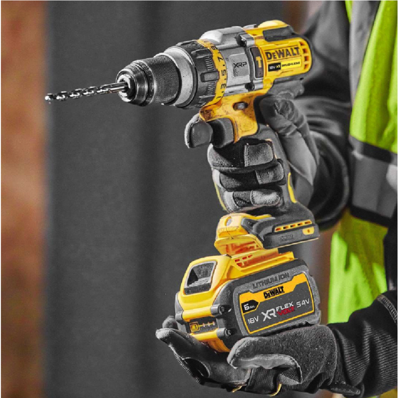 Κρουστικό δράπανο μπαταρίας  DeWALT με 1 μπαταρία και φορτιστή, 18 V, 6 Ah, 112 Nm, 0-500/1500/2250 rpm, 1,5-13 mm, DCD999T1