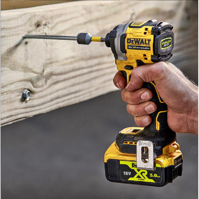 Παλμικό κρουστικό κατσαβίδι μπαταρίας DeWALT χωρίς ψήκτρες, χωρίς μπαταρία και φορτιστή, 18V, 206.2 Nm, εξάγωνο, 1/4", DCF850NT