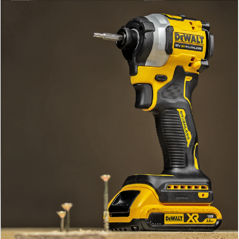Παλμικό κρουστικό κατσαβίδι μπαταρίας DeWALT χωρίς ψήκτρες, χωρίς μπαταρία και φορτιστή, 18V, 206.2 Nm, εξάγωνο, 1/4", DCF850NT