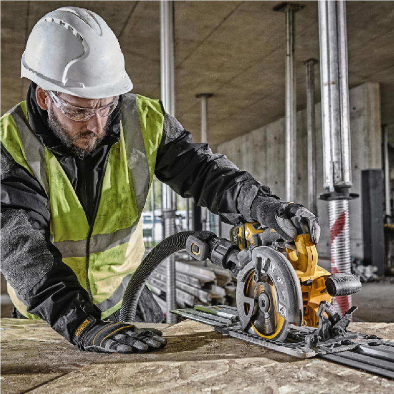 Ασύρματο δισκοπρίονο χειρός DeWALT με 2 μπαταρίες και φορτιστή, 54V, 2Ah, 190 mm, 5800 rpm, DCS579T2