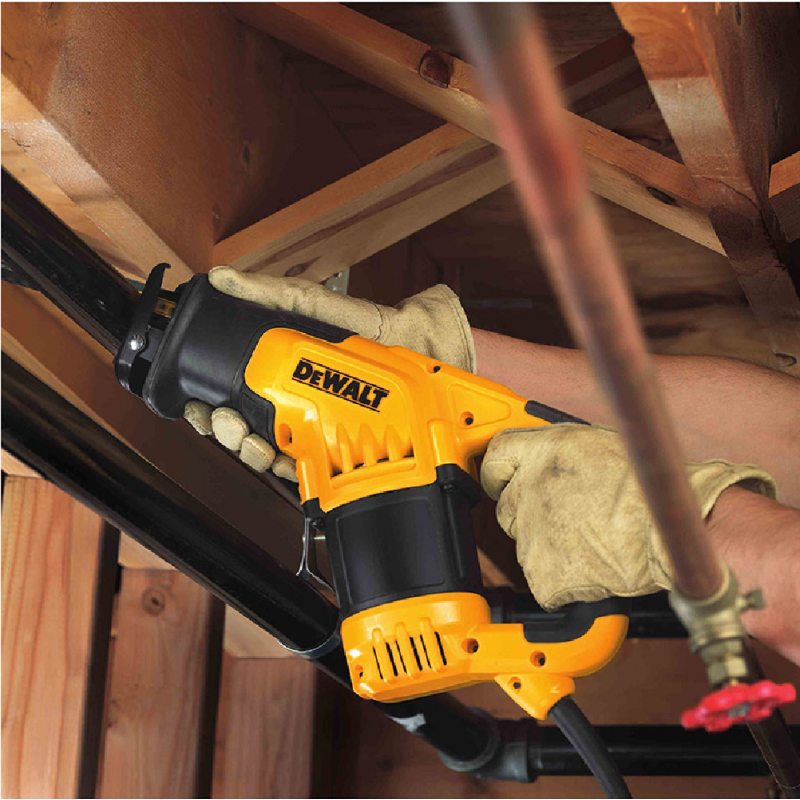Πριόνι DeWALT ηλεκτρικό σπαθωτό με ομαλή ρύθμιση 1050 W, 0-2800 κινήσεις/λεπτό, 29 χιλ., DWE357K