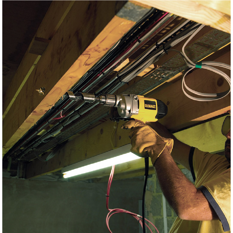 Ηλεκτρικό δράπανο DeWALT χωρίς κρούση 710 W, 50 Nm, 0-550 σ.α.λ., 2-13 χιλ., D21520