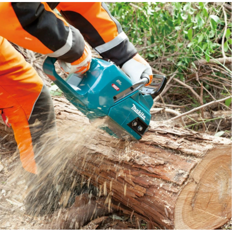 Επαγγελματικό ασύρματο αλυσοπρίονο Makita UC012GT101, XGT, 40V, 5Ah, 40 εκ., με μπαταρία και φορτιστή 