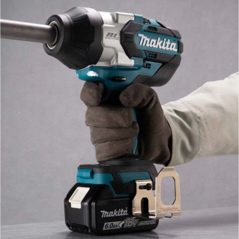 Επαναφορτιζόμενο Κρουστικό Κατσαβίδι Makita DTW1005Z, LXT, 18 V, 1700 Nm – Χωρίς Μπαταρία και Φορτιστή