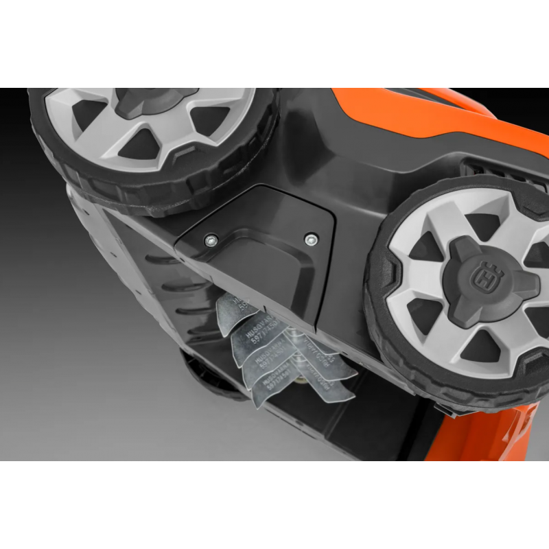 Επαναφορτιζόμενος Αραιωτής χλοοτάπητα Husqvarna S 138i χωρίς μπαταρία και φορτιστή