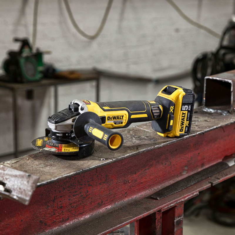 Γωνιακός τροχός μπαταρίας DeWALT DCG405P3, χωρίς ψήκτρες, Li-Ion 18V, 5Ah, 9000 RPM, Ø125mm