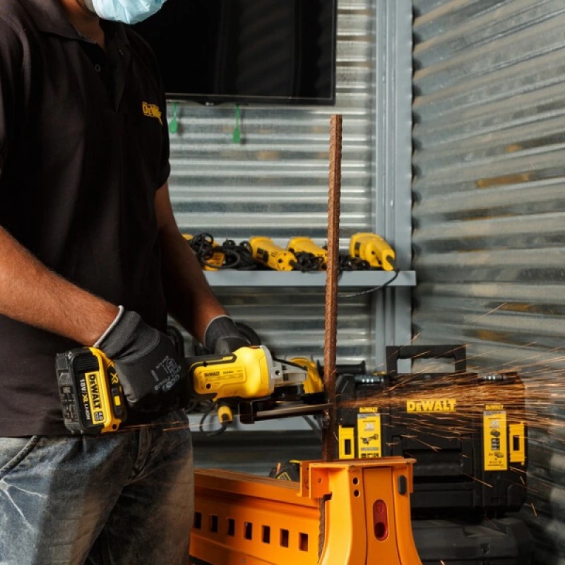 ΑΣΥΡΜΑΤΟΣ ΓΩΝΙΑΚΟΣ ΤΡΟΧΟΣ DEWALT DCG405NT